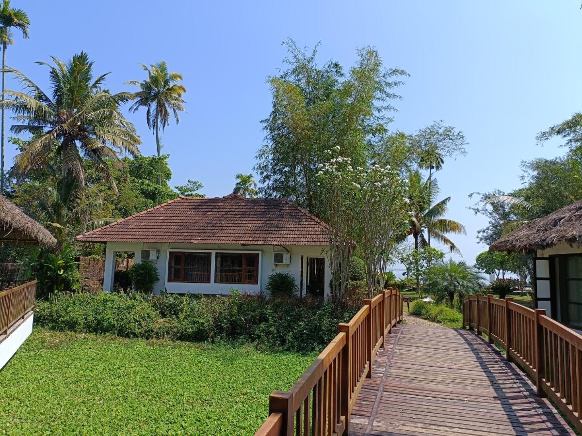 Deshadan Backwater Resort - The Best Sunrise View Alappuzha Kültér fotó